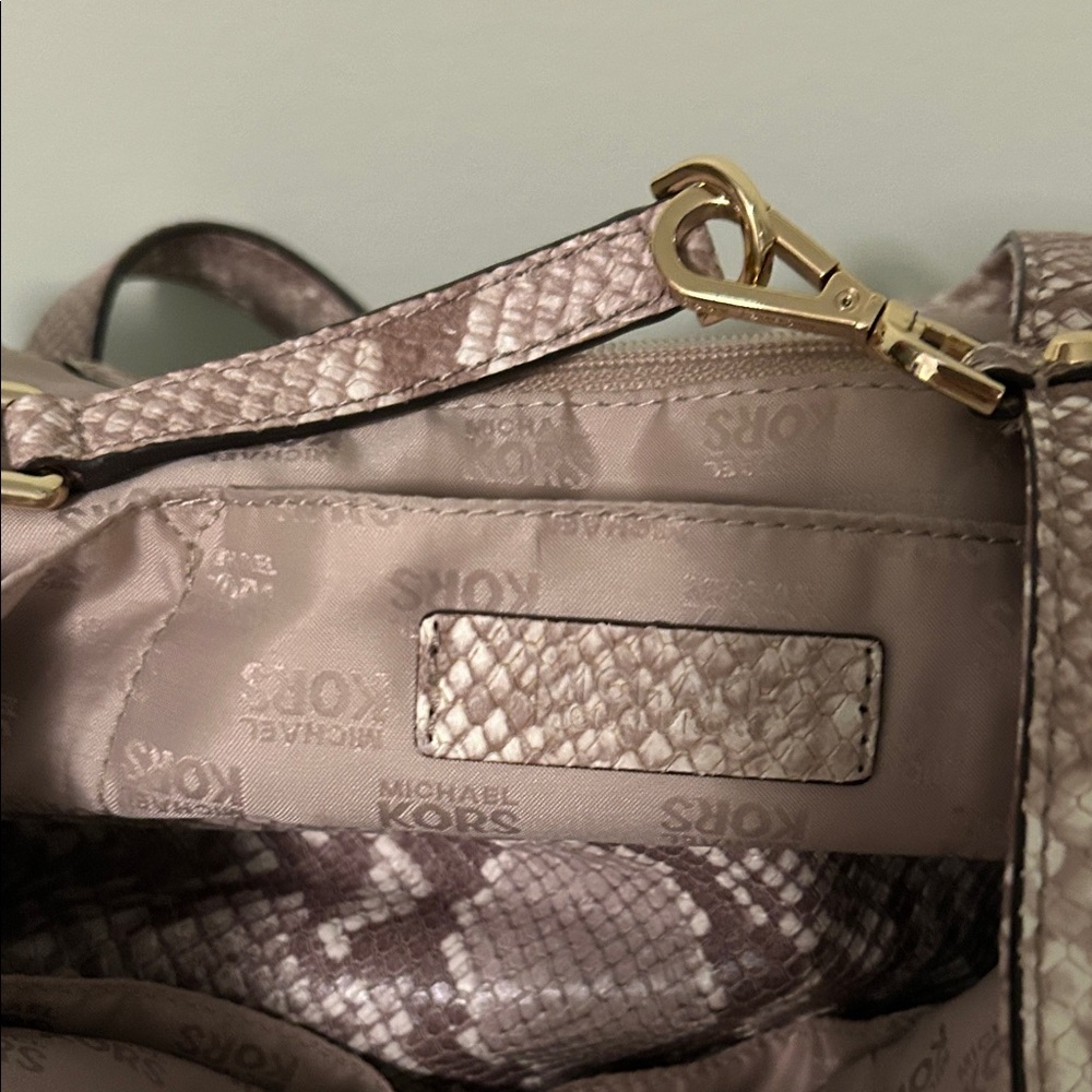 Michael Kors Pink Snake Print Shoulder Bag - Picture 3 of 3